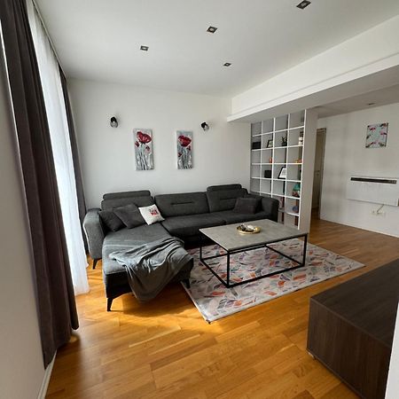 Urban Haven Sarajevo Apartment Bagian luar foto