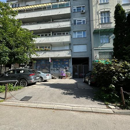 Urban Haven Sarajevo Apartment Bagian luar foto